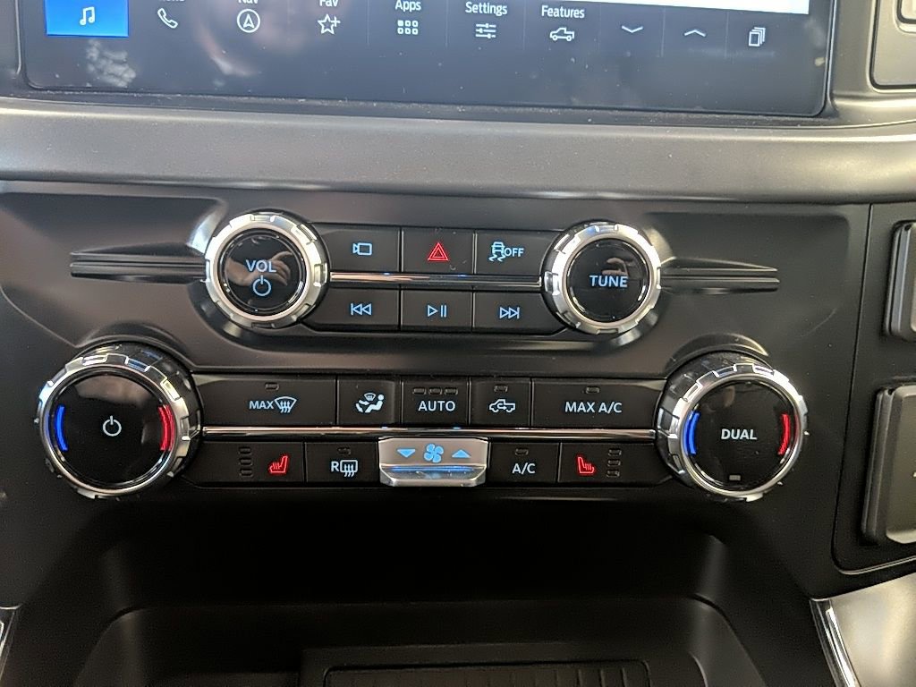 New 2025 Ford F150 XLT w/ Equipment Group 302A MID image 27