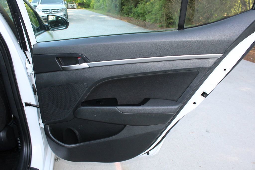 Used 2020 Hyundai Elantra SEL w/ Cargo Package (C1) image 29