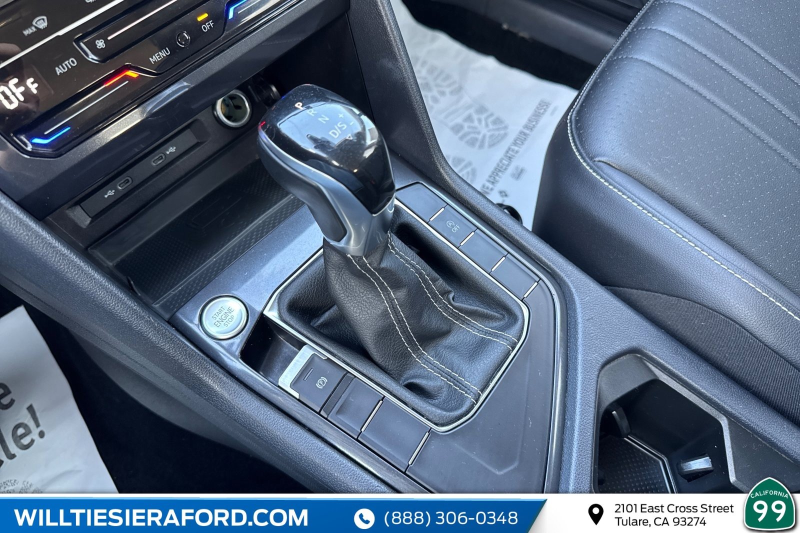 Used 2024 Volkswagen Tiguan SE image 25