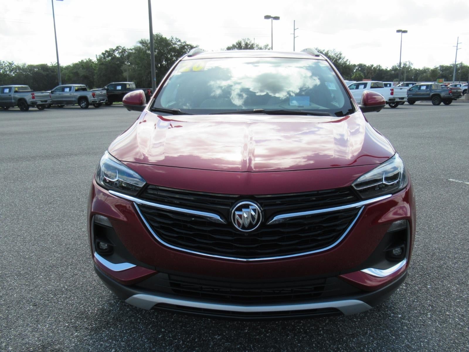 Used 2020 Buick Encore GX Essence w/ Advanced Technology Package FWD image 3