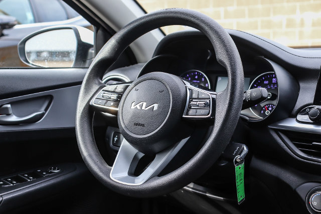 Used 2023 Kia Forte LXS FWD image 16