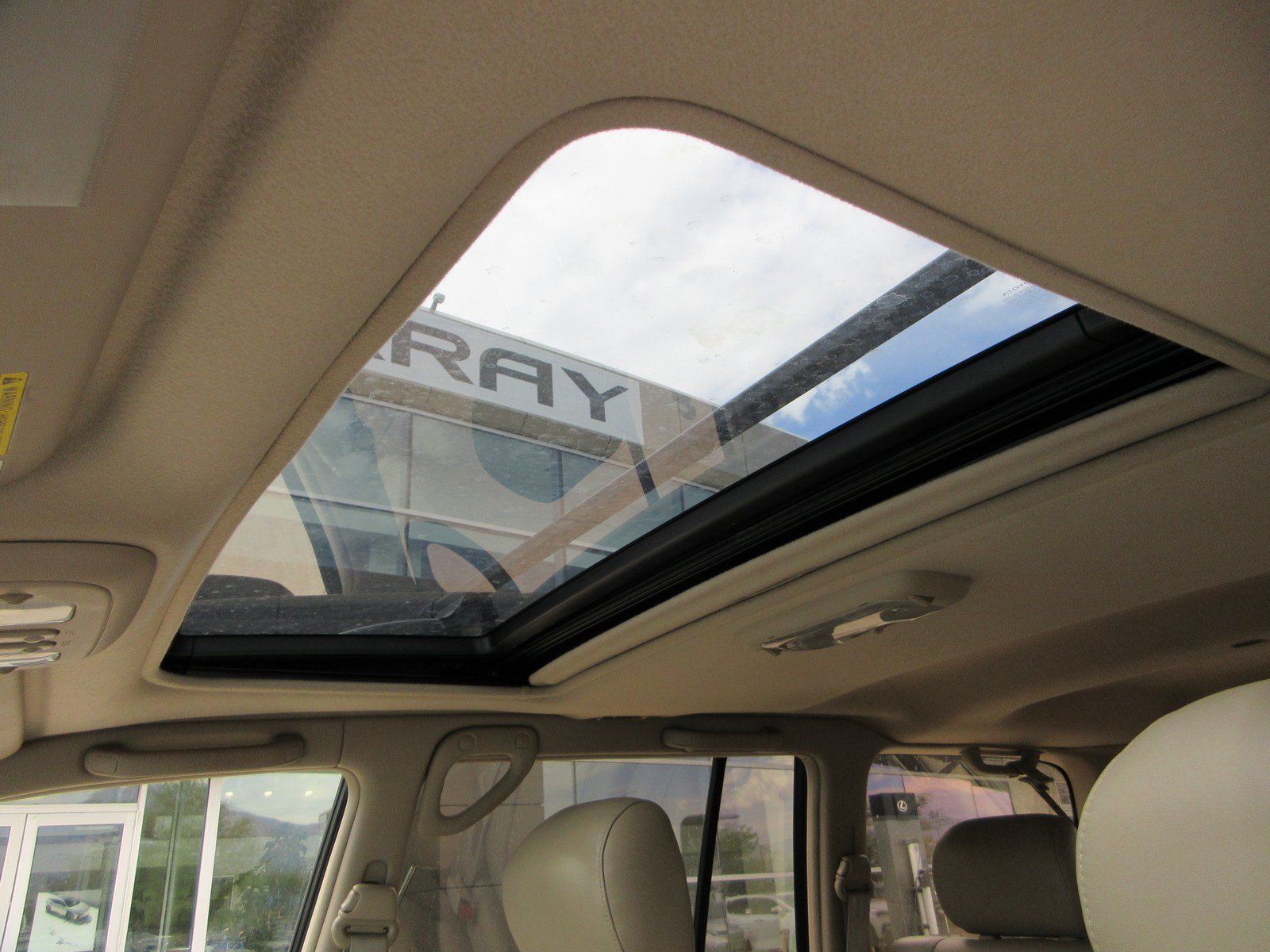 Used 2000 Toyota Land Cruiser AWD/4WD image 17