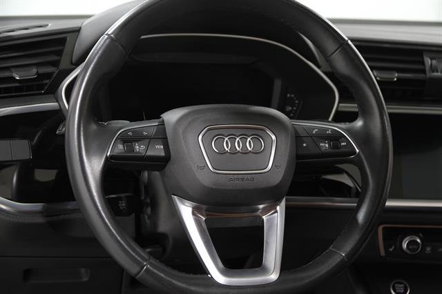 Used 2021 Audi Q3 2.0T Premium w/ Convenience Package image 7