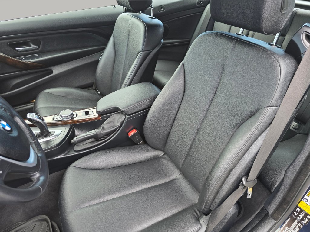 Used 2015 BMW 428i xDrive Convertible AWD/4WD image 24
