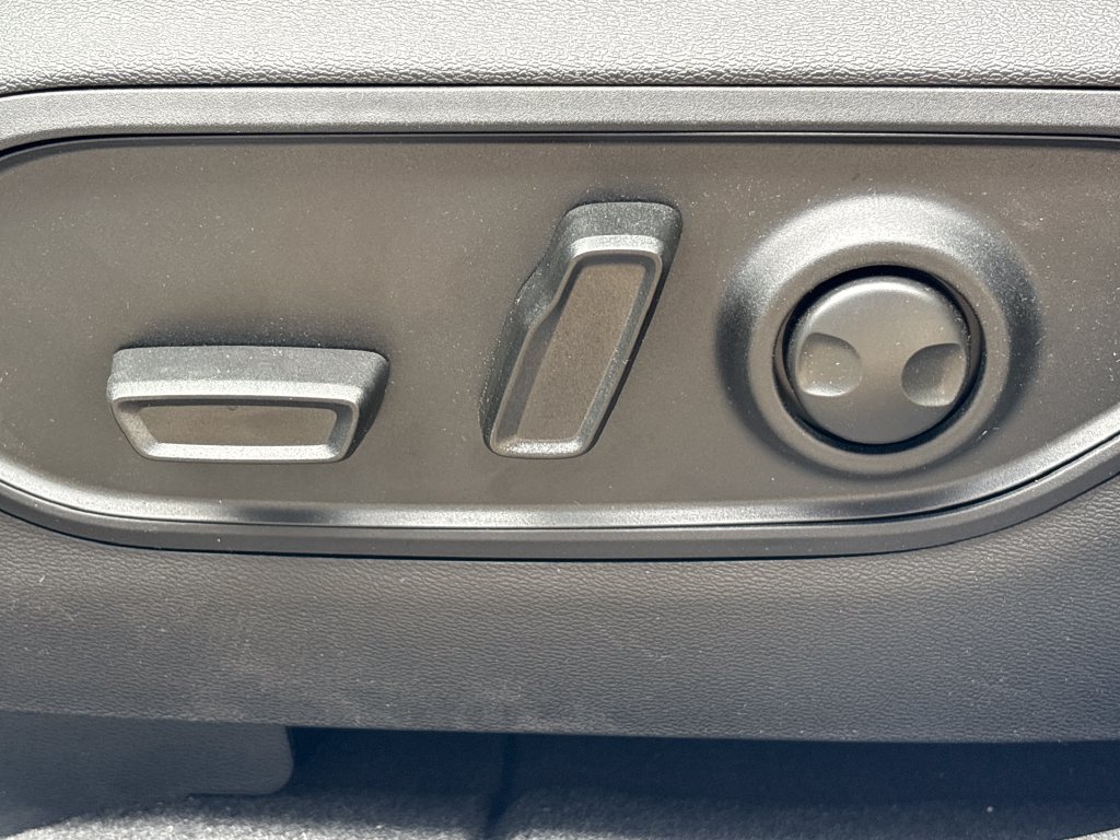 New 2026 Jeep Cherokee Laredo AWD/4WD image 31