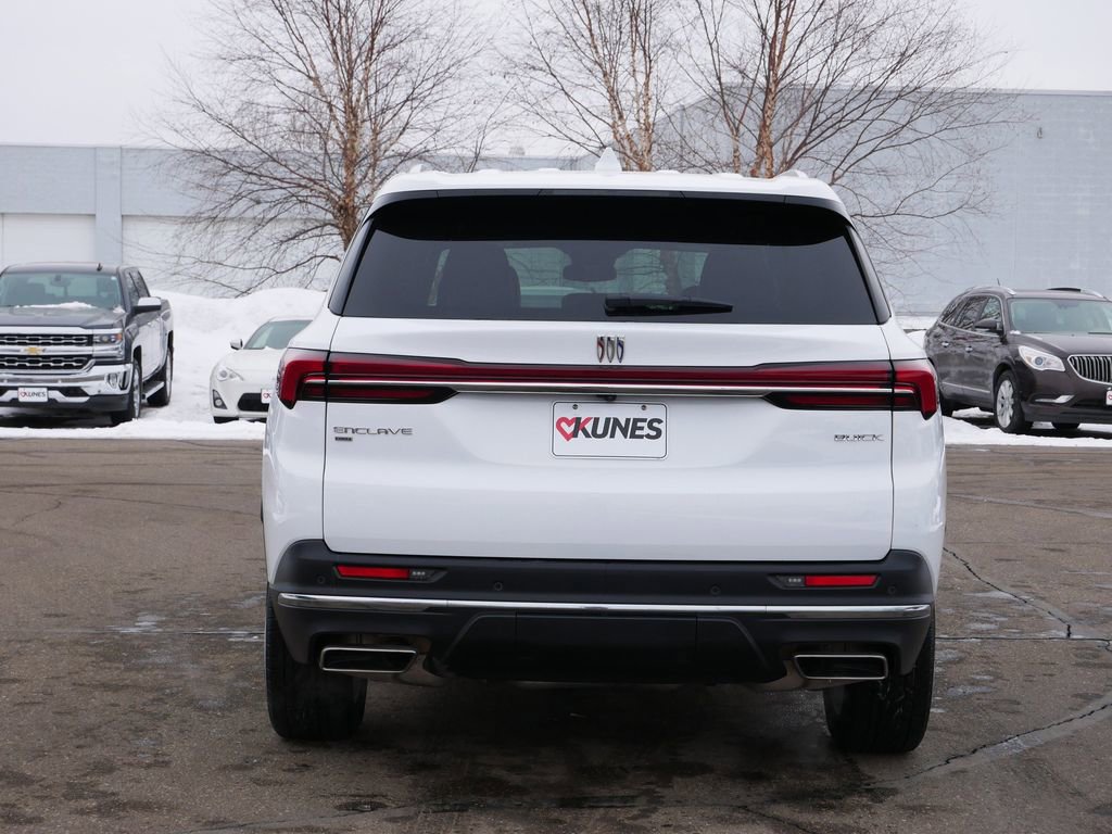 Used 2025 Buick Enclave Preferred image 6