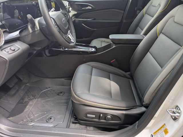 New 2026 Chevrolet Trax ACTIV w/ Sunroof Package FWD image 10