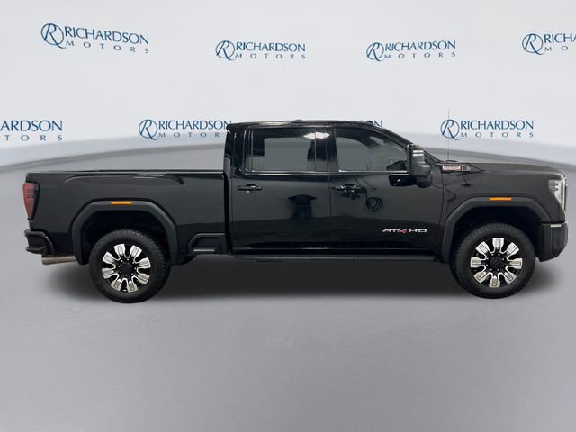 Used 2025 GMC Sierra 2500 AT4 w/ AT4 Premium Plus Package image 6