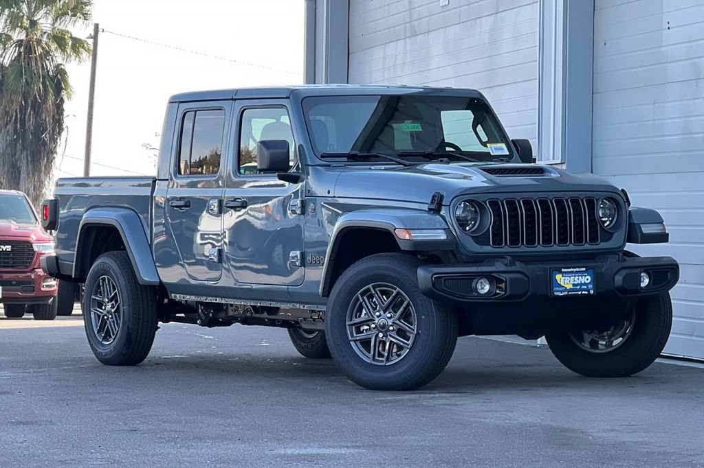 New 2026 Jeep Gladiator Sport AWD/4WD image 2