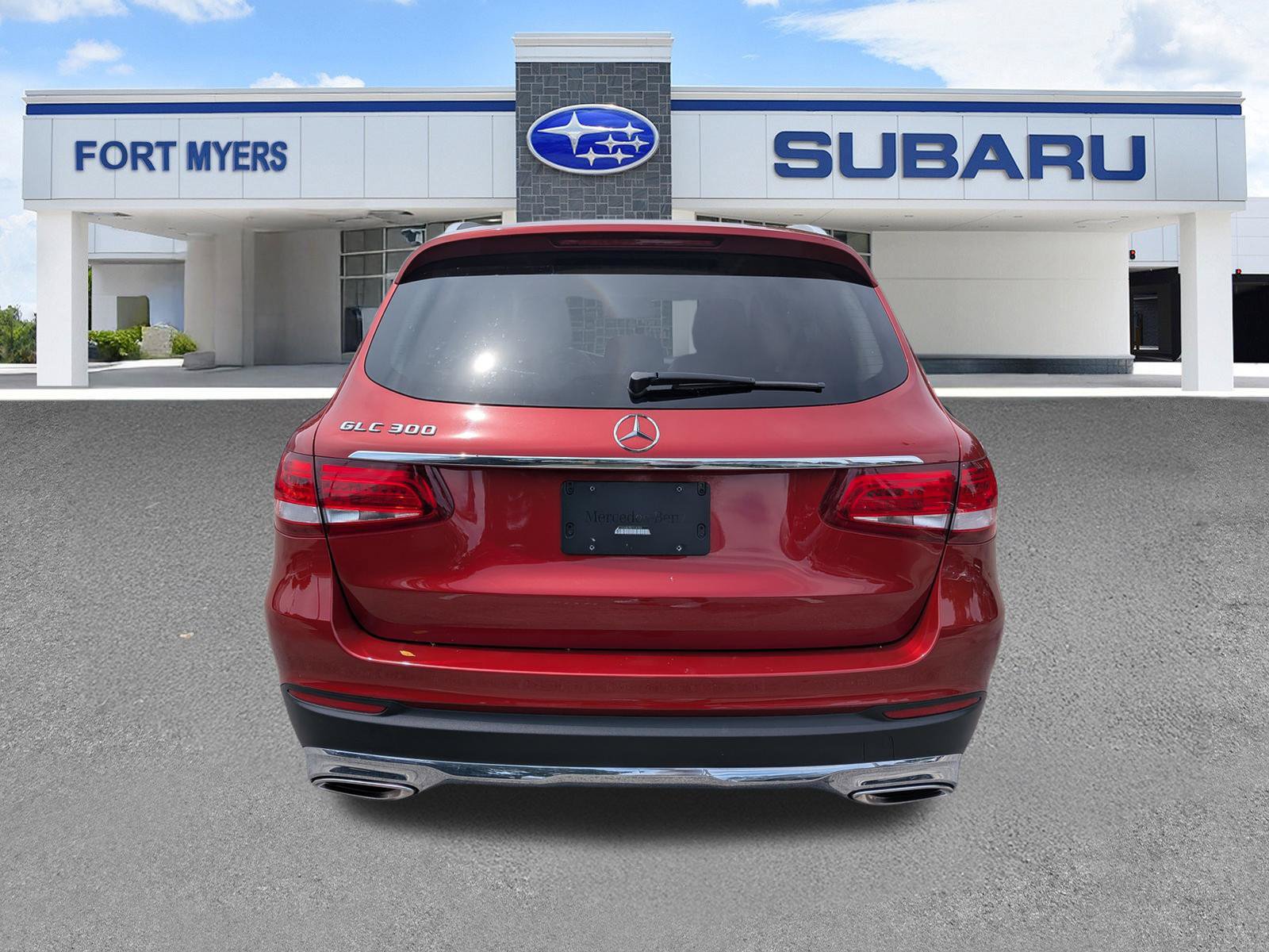 Used 2019 Mercedes-Benz GLC 300 image 4
