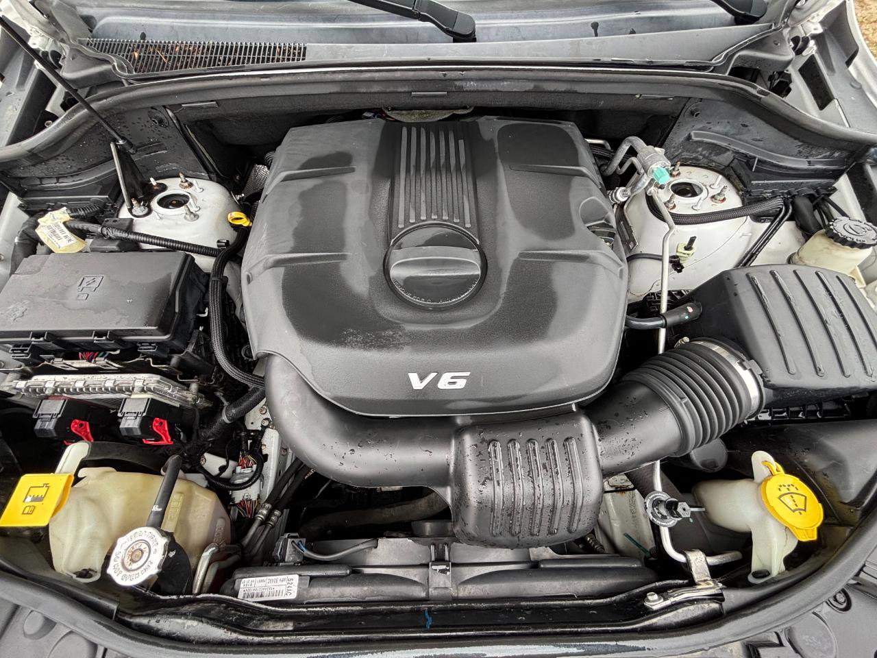 Used 2014 Jeep Grand Cherokee Limited AWD/4WD image 9