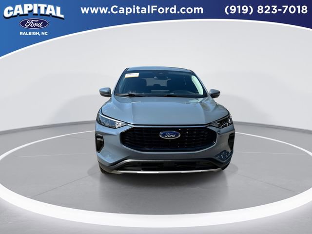 Certified 2024 Ford Escape Active w/ Tech Pack #2 AWD/4WD image 3