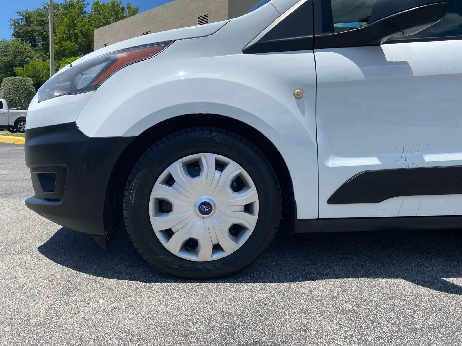 Used 2020 Ford Transit Connect XL FWD image 15