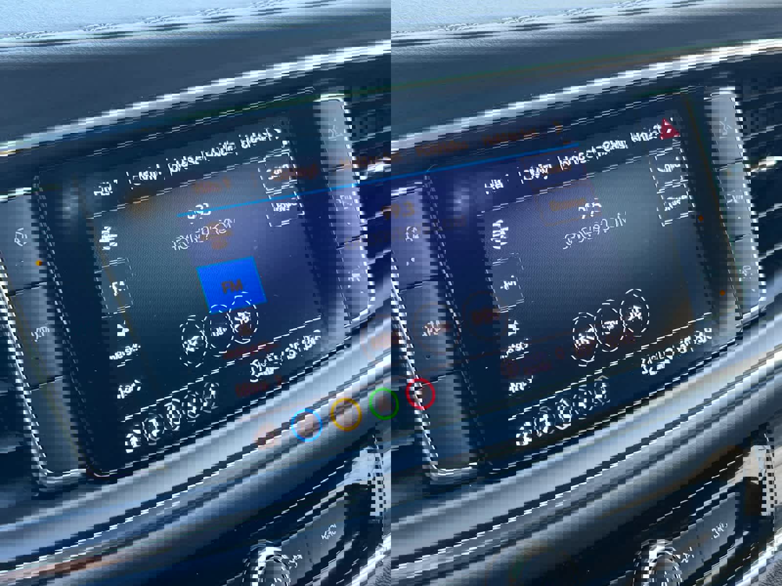 Used 2024 Buick Enclave Premium image 18