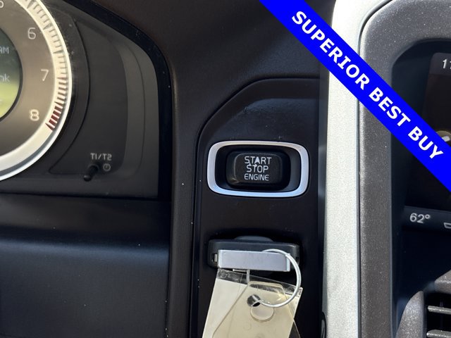 Used 2011 Volvo XC60 T6 AWD/4WD image 28
