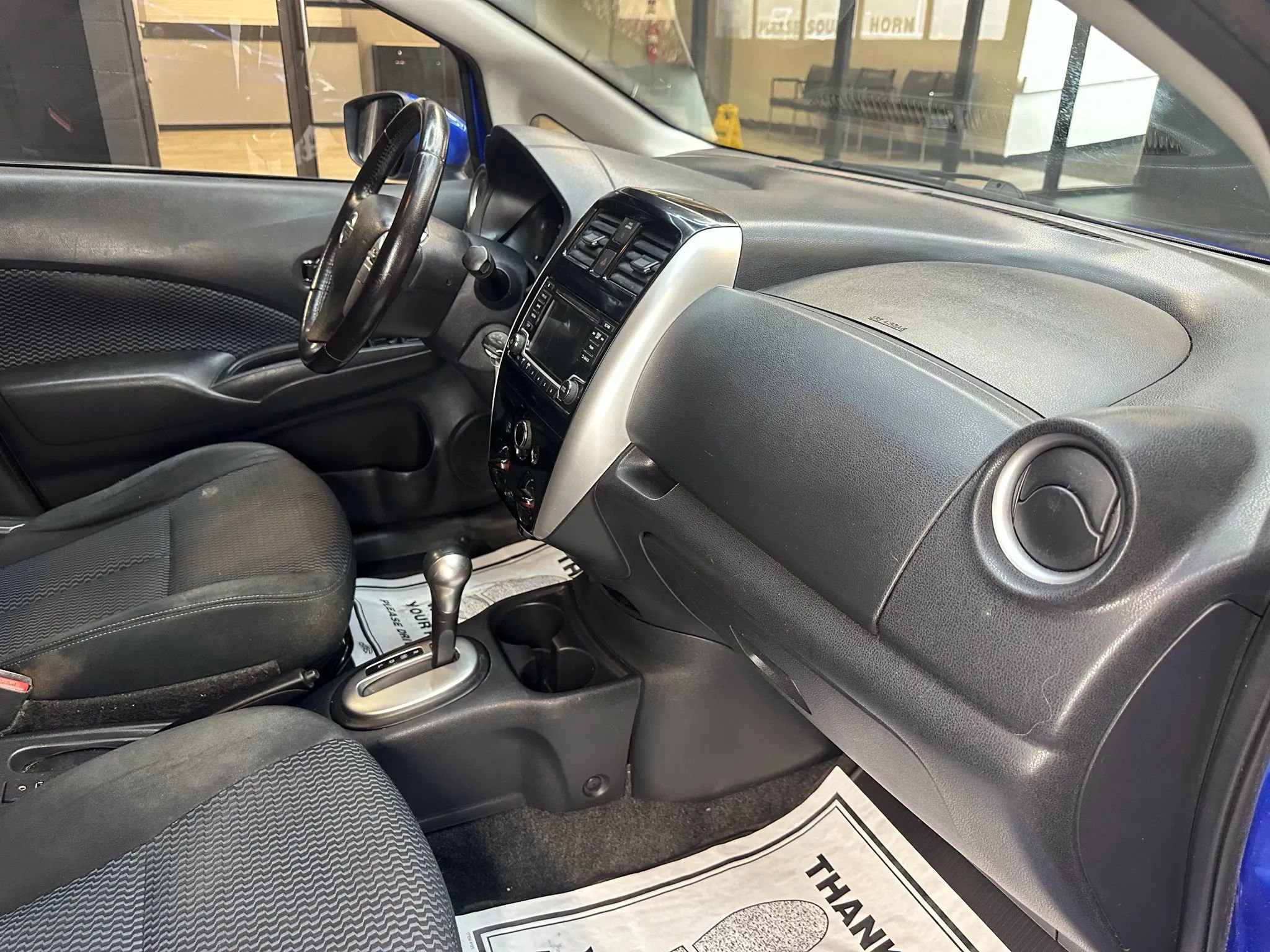 Used 2016 Nissan Versa Note SV image 32