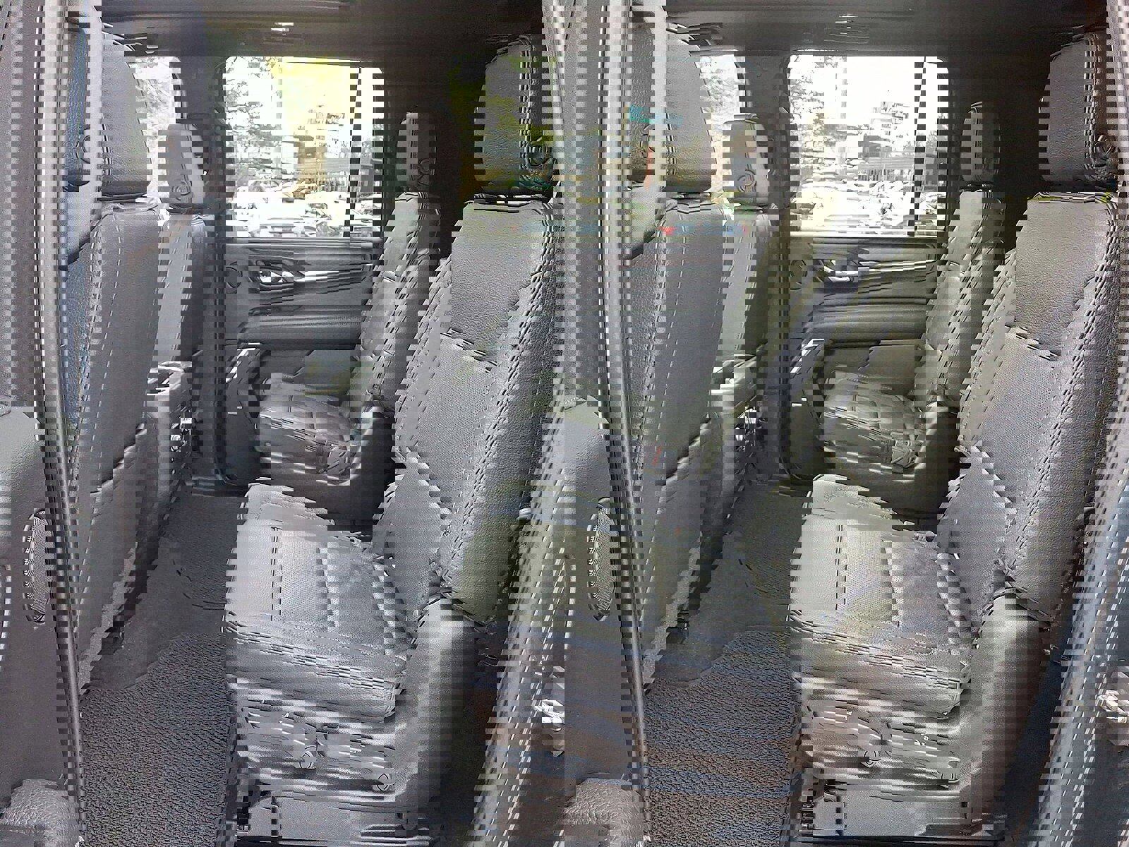 Certified 2021 GMC Yukon XL Denali image 20