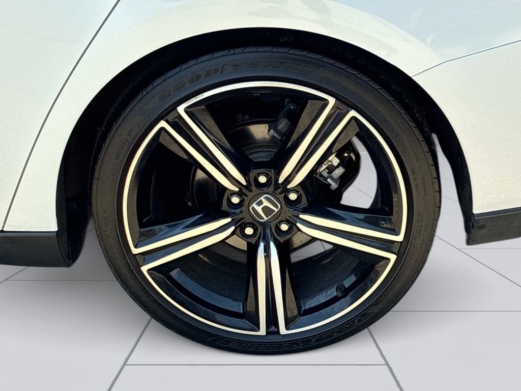 Used 2024 Honda Accord Sport image 19