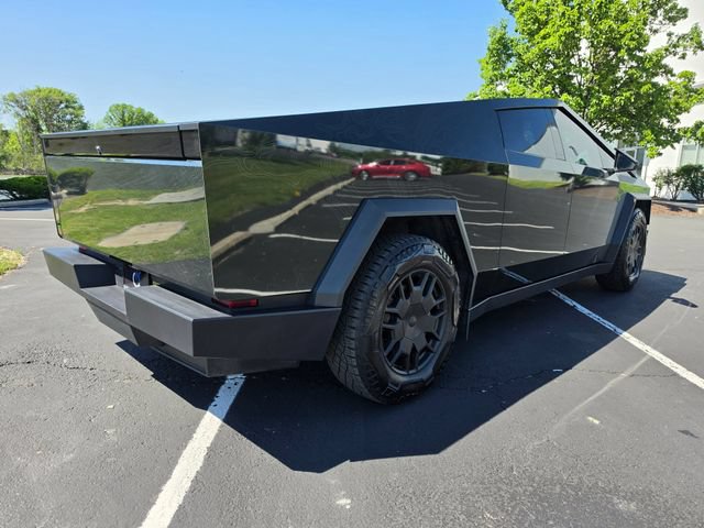 Used 2024 Tesla Cybertruck Cyberbeast AWD/4WD image 8