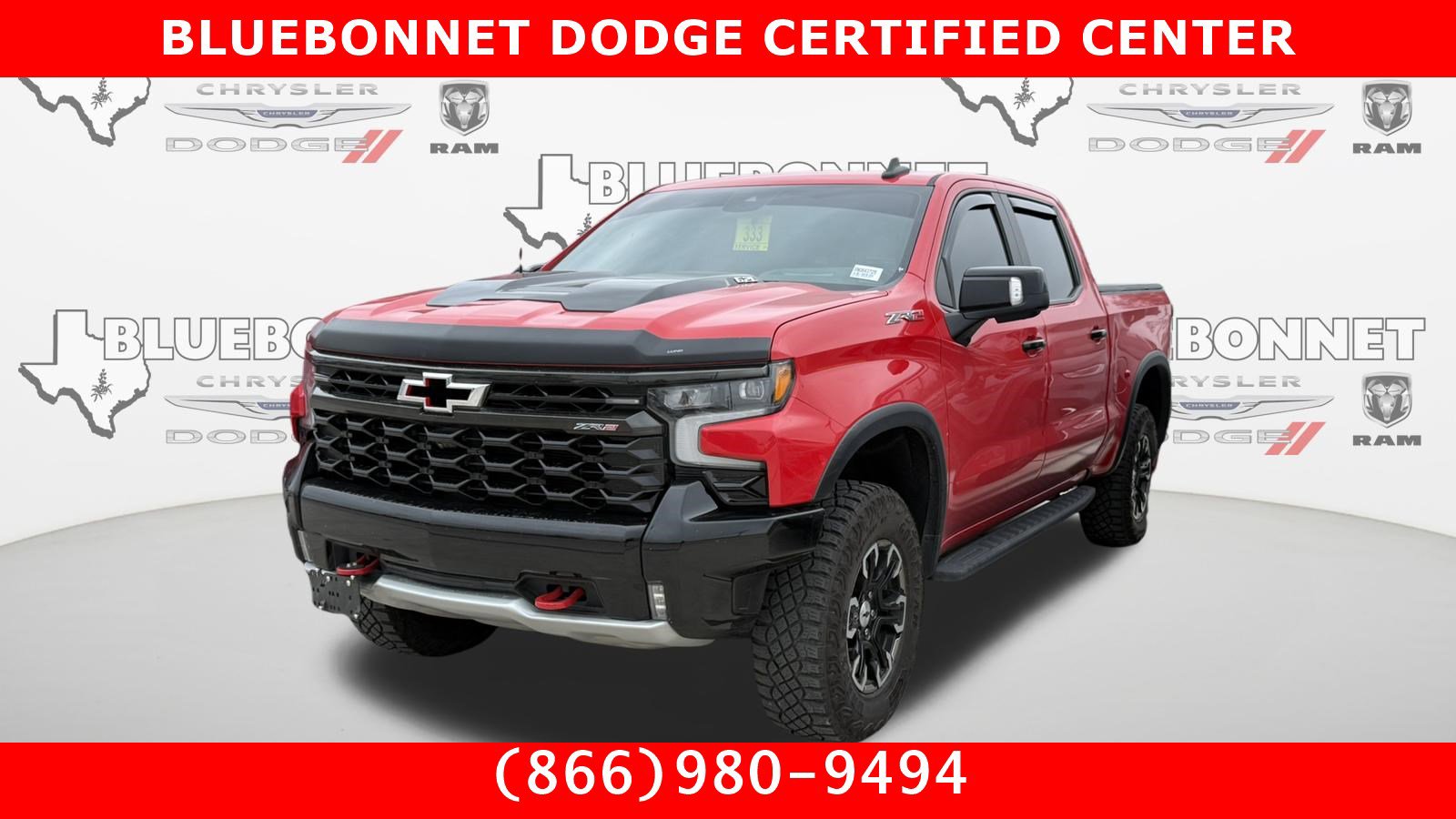 Used 2022 Chevrolet Silverado 1500 ZR2 w/ Technology Package AWD/4WD image 1