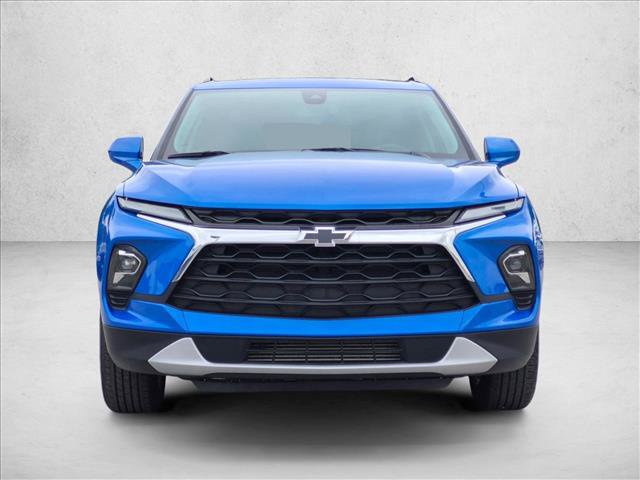 Used 2024 Chevrolet Blazer LT w/ Convenience Package FWD image 2