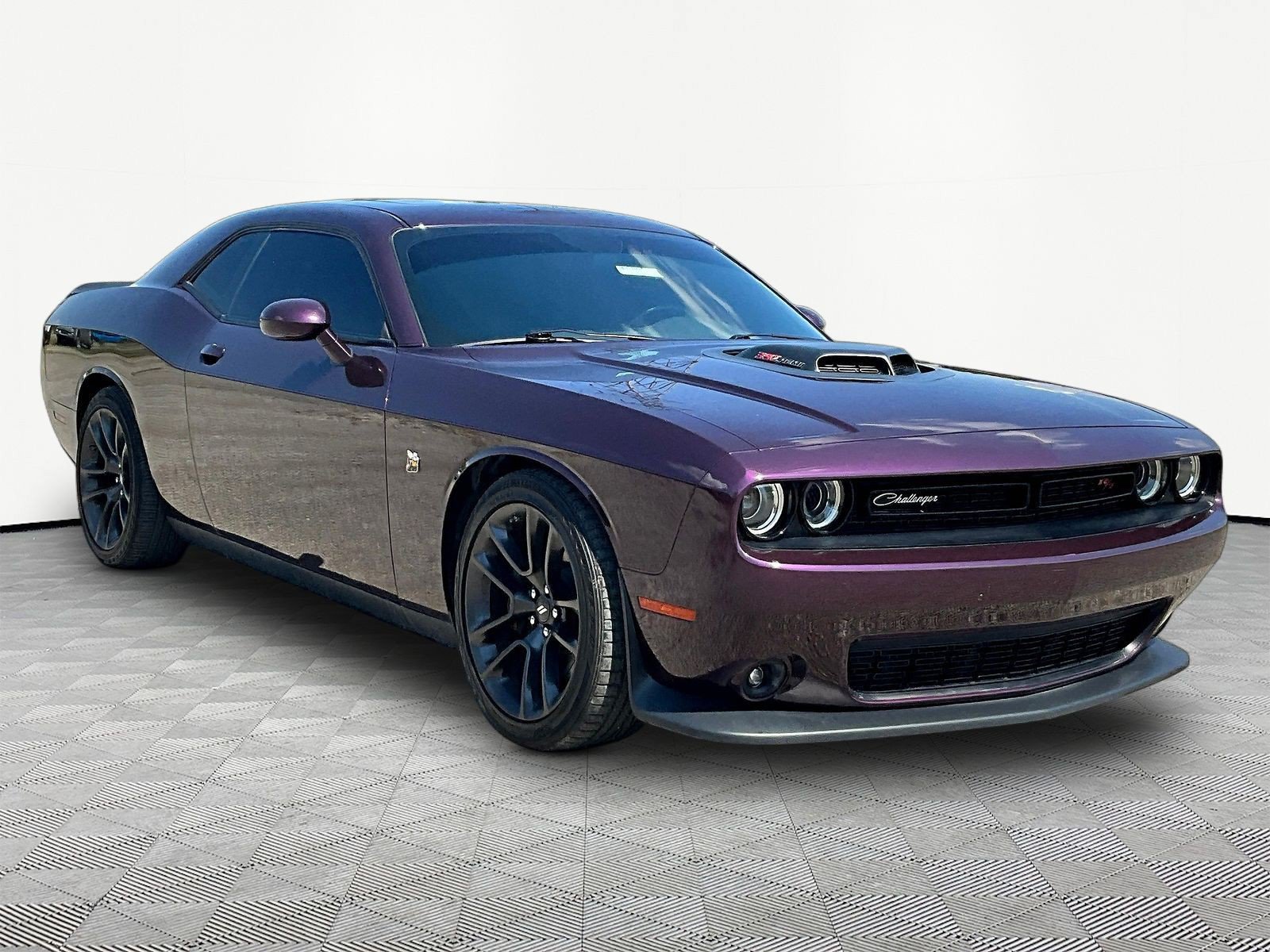 Used 2020 Dodge Challenger R/T Scat Pack w/ Shaker Package RWD image 3