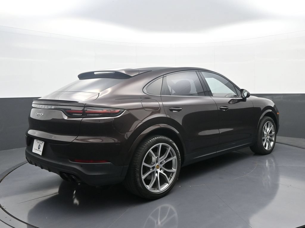 Used 2021 Porsche Cayenne S AWD/4WD image 7