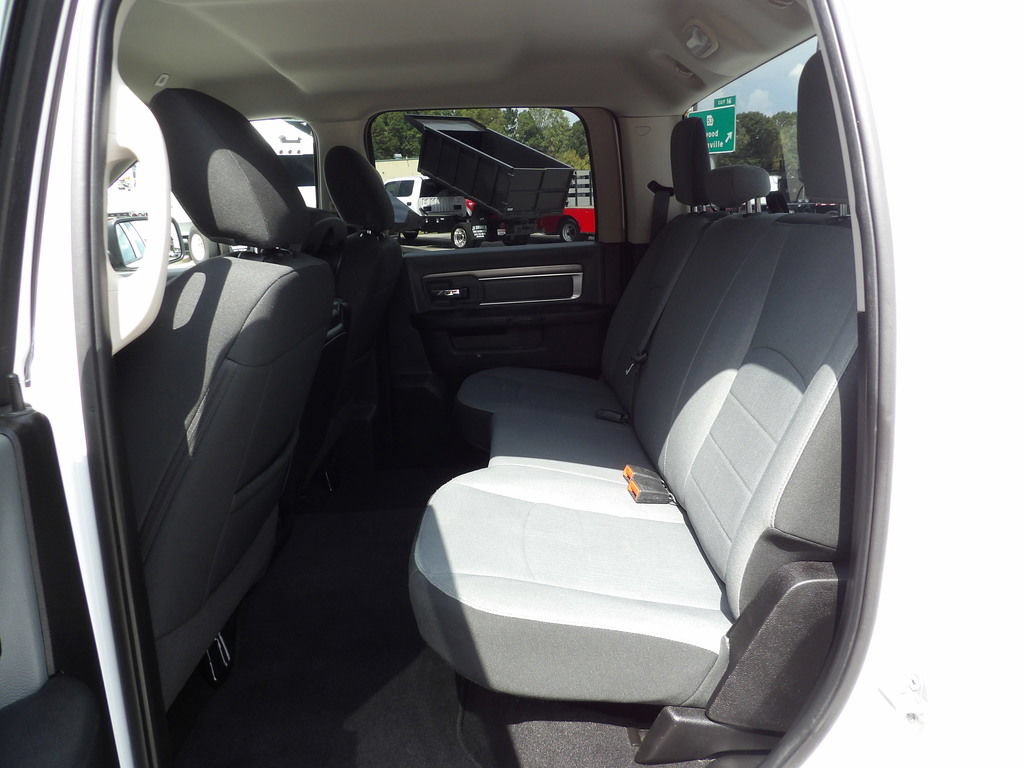 Used 2022 RAM 1500 Classic SLT RWD image 29