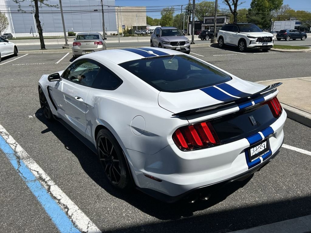 Used 2018 Ford Mustang Shelby GT350 w/ Convenience Package RWD image 5