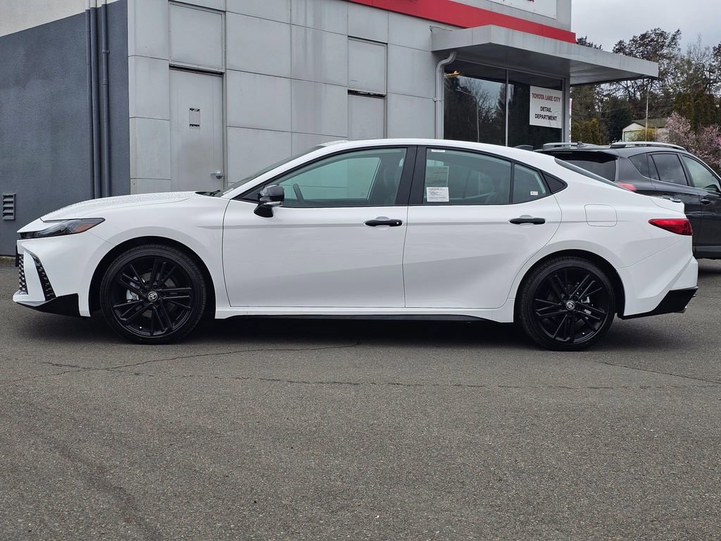 New 2026 Toyota Camry Hybrid image 4