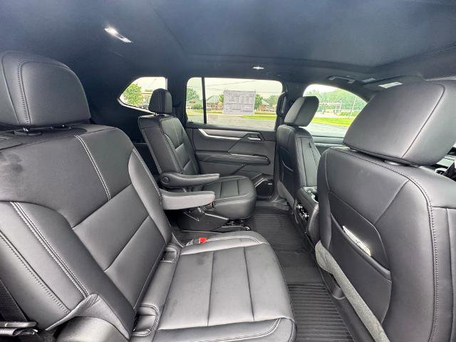 New 2025 GMC Acadia Elevation w/ Elevation Premium Package image 30