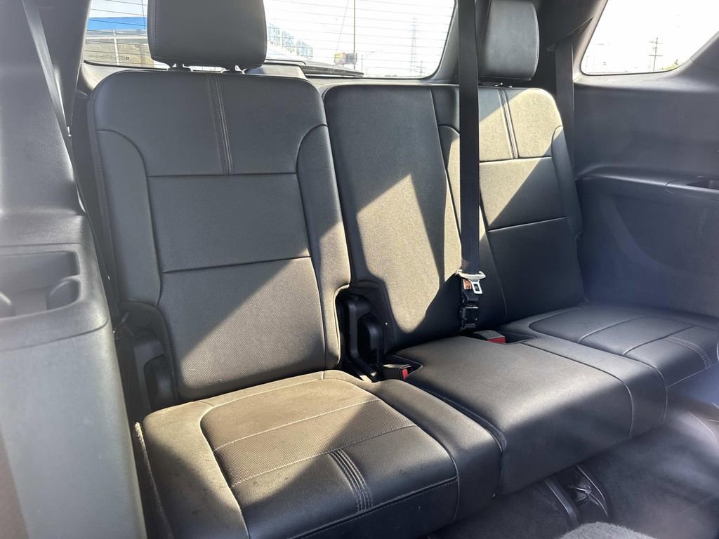 Certified 2023 Chevrolet Traverse RS image 9