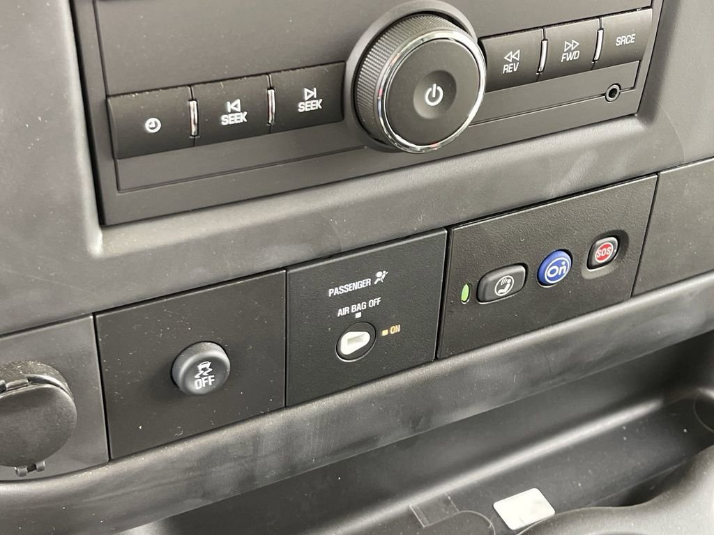 New 2025 GMC Savana 2500 w/ Driver Convenience Package RWD image 14