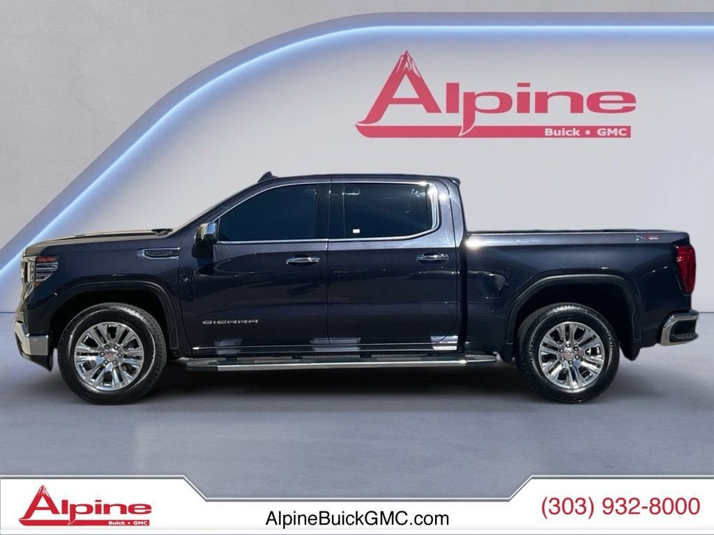 Used 2023 GMC Sierra 1500 SLT w/ SLT Premium Package AWD/4WD image 2