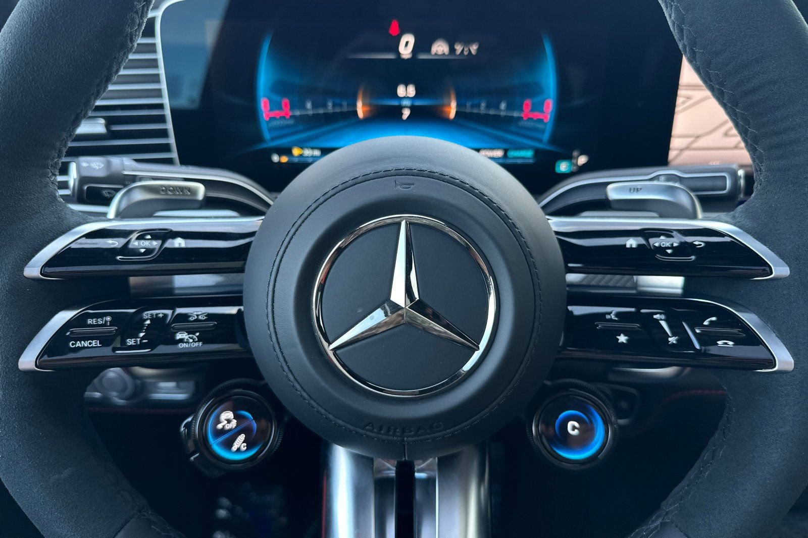 New 2025 Mercedes-Benz GLE 53 AMG 4MATIC image 29