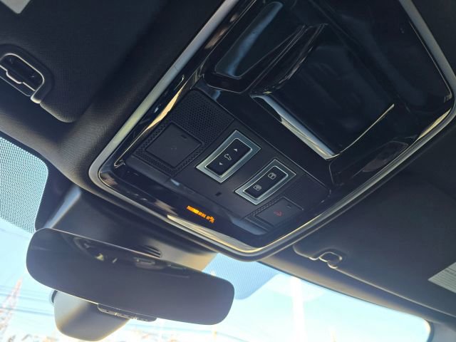 Used 2017 Land Rover Range Rover Sport HSE Dynamic image 31