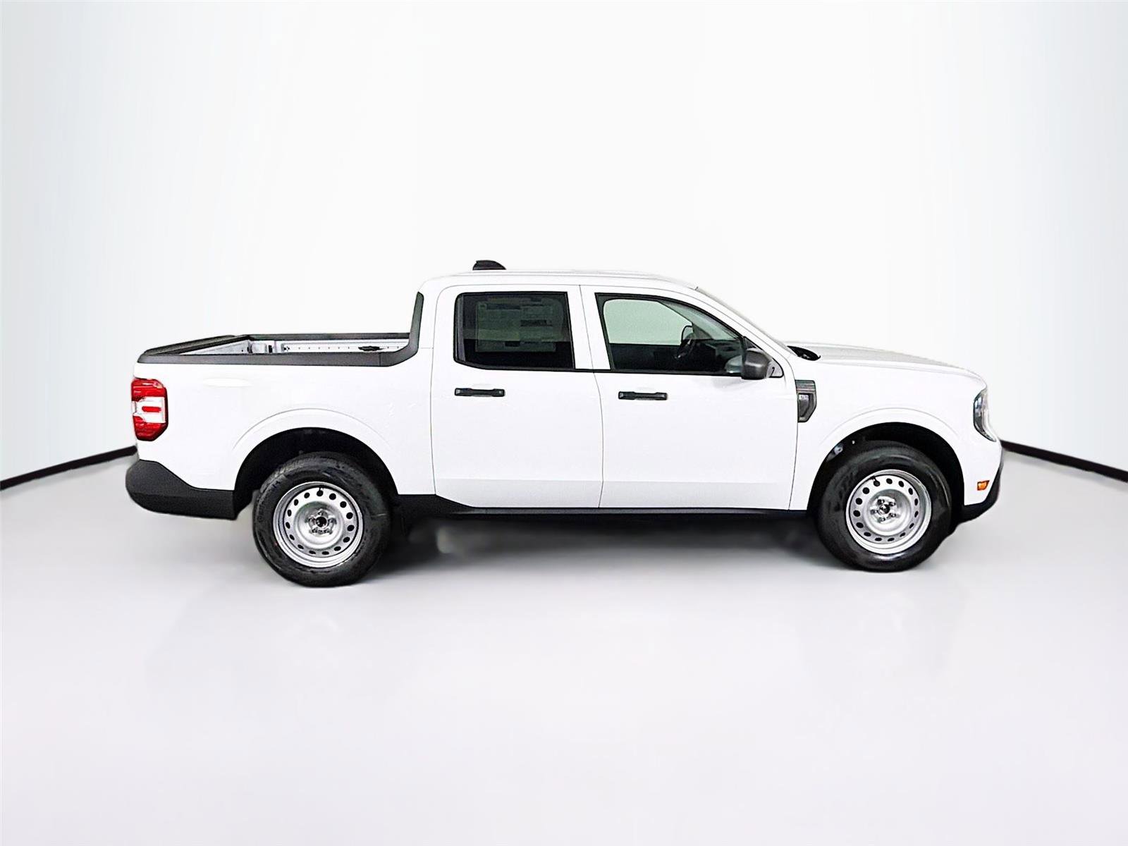New 2026 Ford Maverick XL FWD image 8