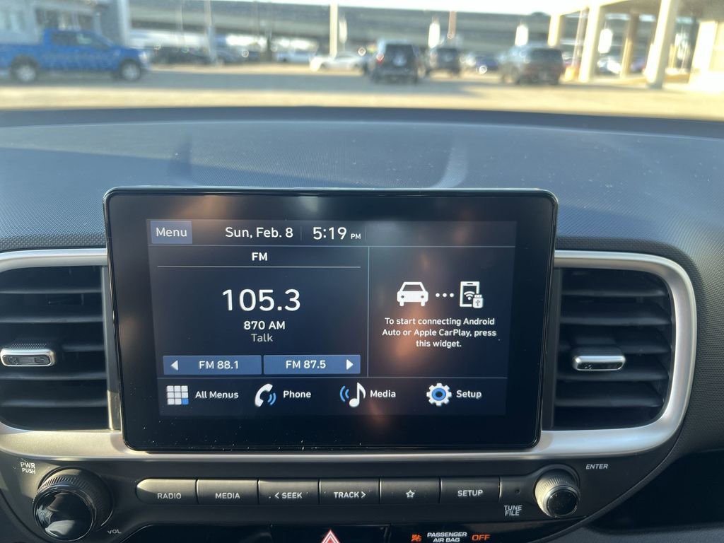 Used 2026 Hyundai Venue SEL image 11