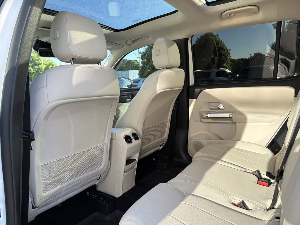 Certified 2022 Mercedes-Benz GLB 250 image 18