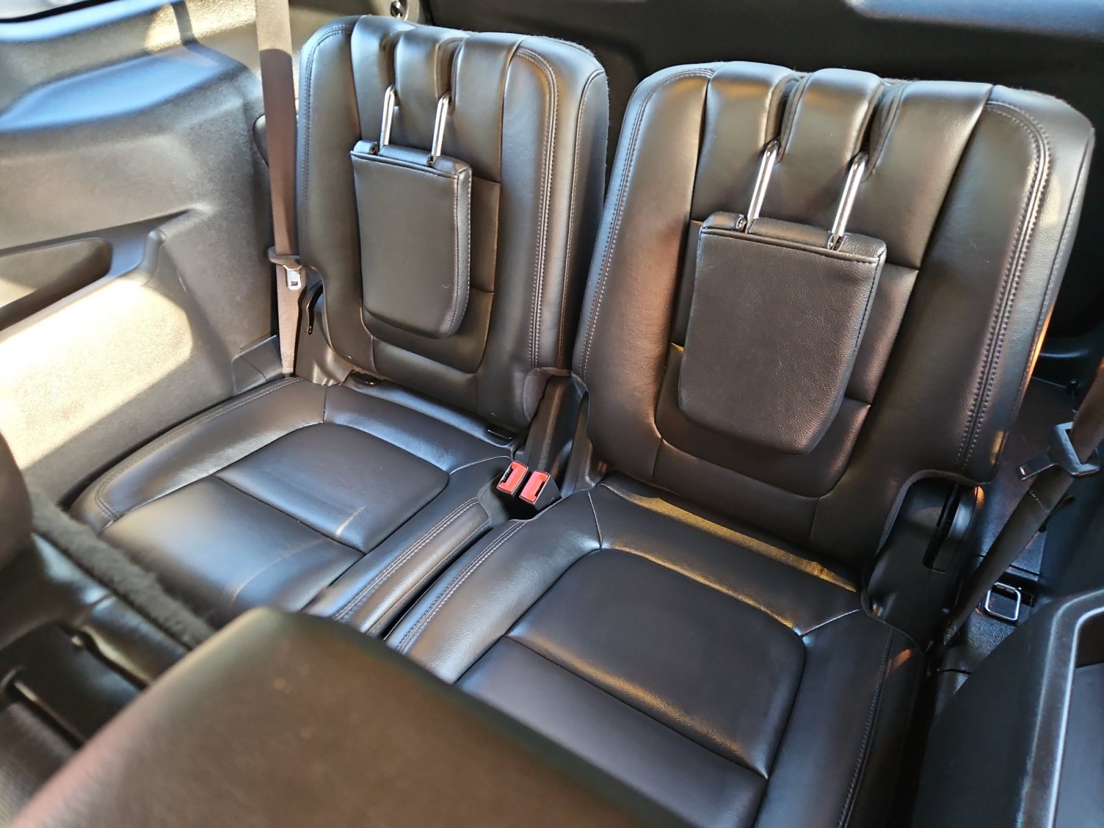 Used 2014 Ford Explorer Limited w/ Equipment Group 302A AWD/4WD image 15