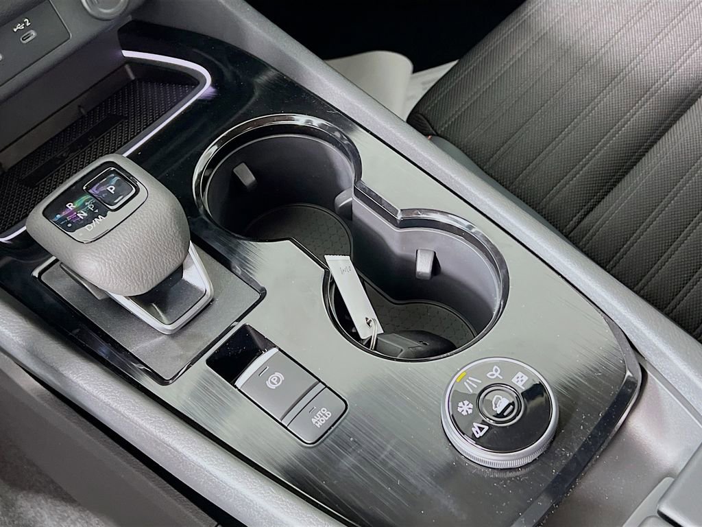 New 2026 Nissan Rogue SV AWD/4WD image 16