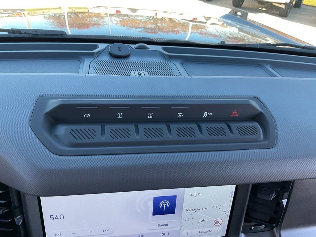 New 2025 Ford Bronco Badlands image 12