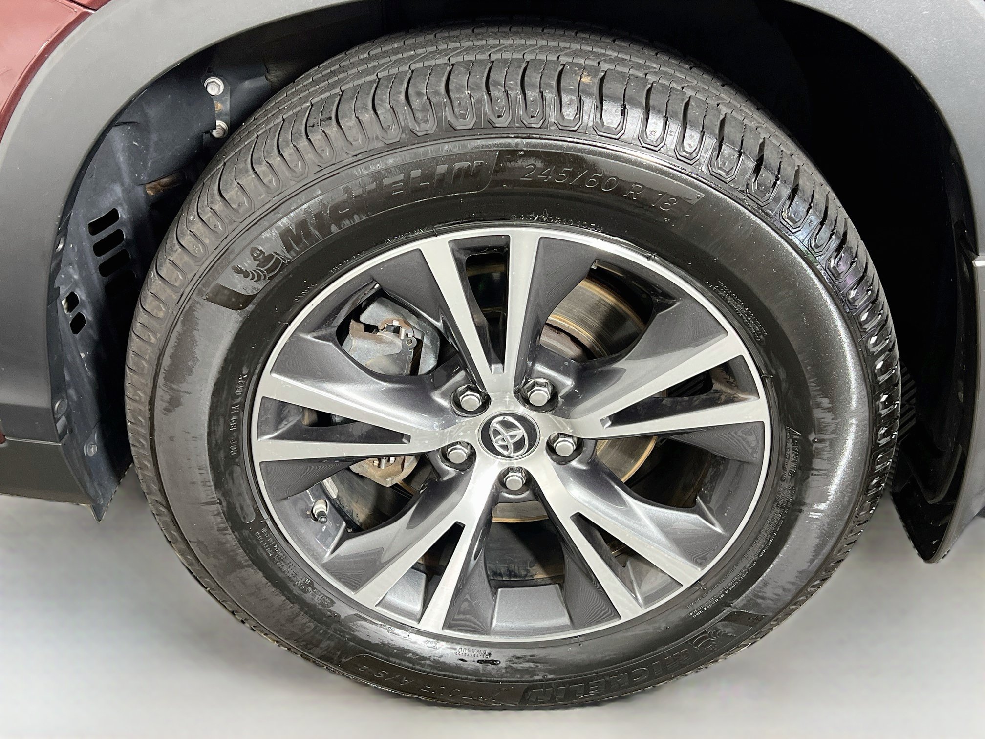 Used 2019 Toyota Highlander Limited AWD/4WD image 28