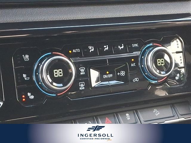 Used 2025 GMC Sierra 2500 AT4 w/ AT4 Preferred Package image 17