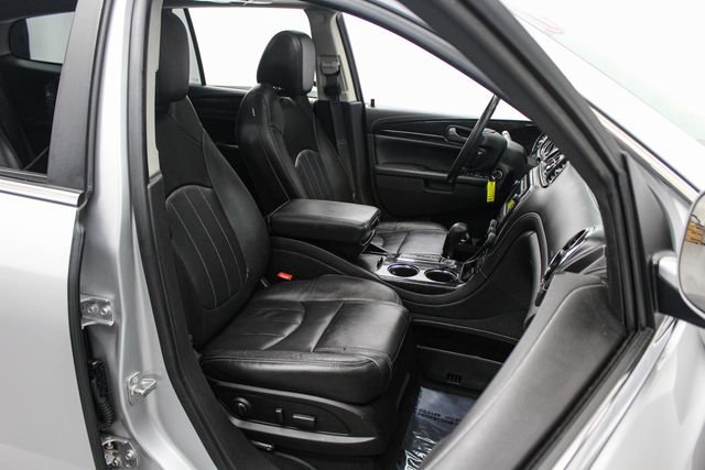 Used 2016 Buick Enclave Leather AWD/4WD image 27