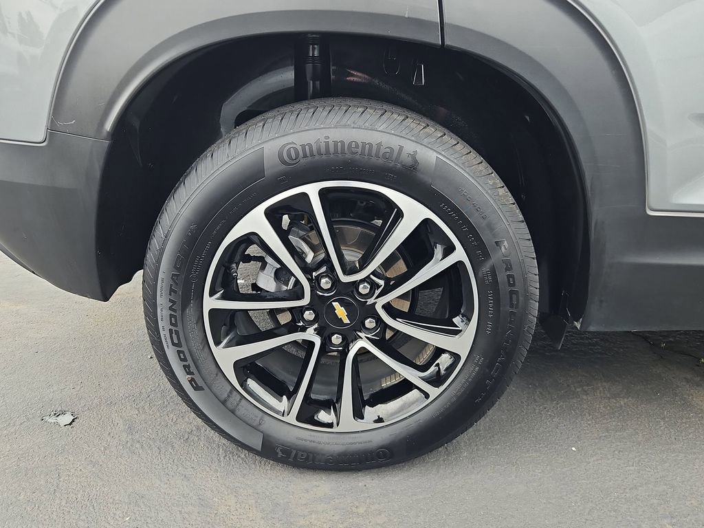 Certified 2025 Chevrolet TrailBlazer LT image 30