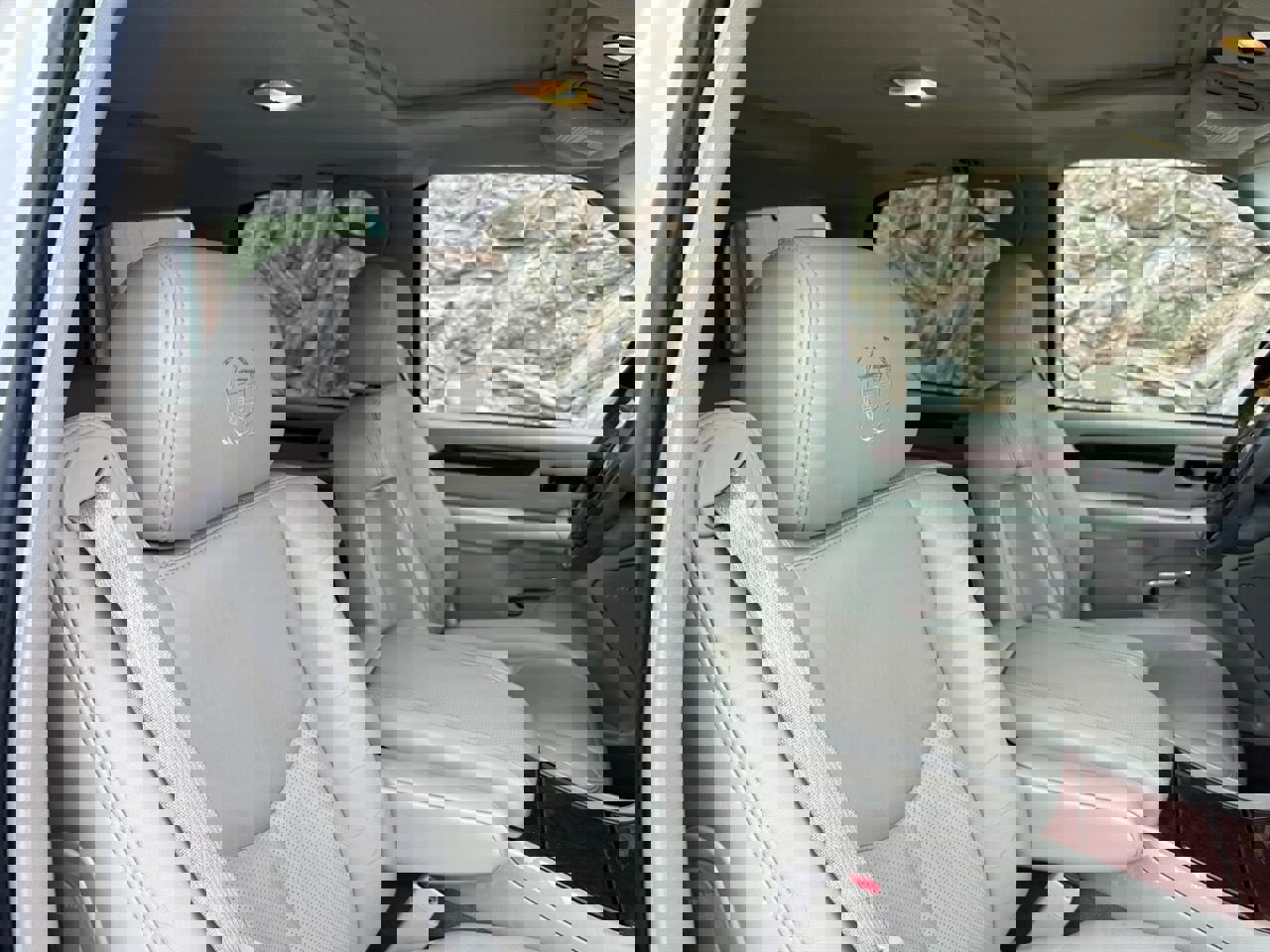 Used 2005 Cadillac Escalade AWD image 44