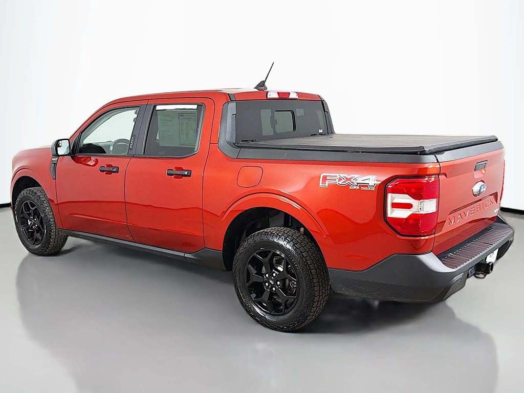 Used 2023 Ford Maverick XLT w/ Equipment Group 300A Standard AWD/4WD image 4