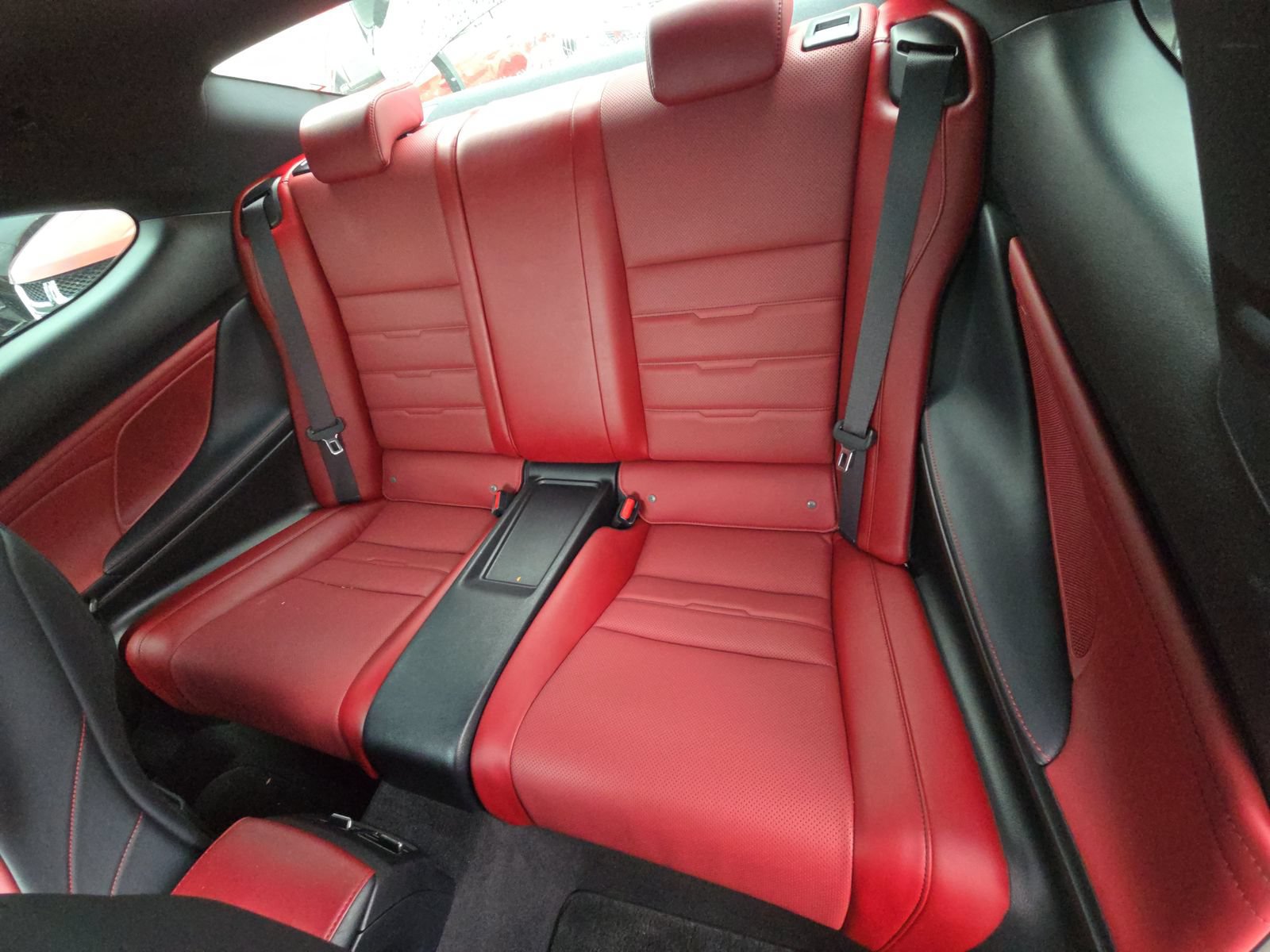 Used 2017 Lexus RC 200t F Sport RWD image 6