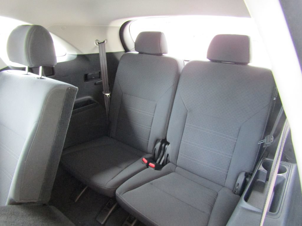 Used 2020 Kia Sorento FWD V6 image 8